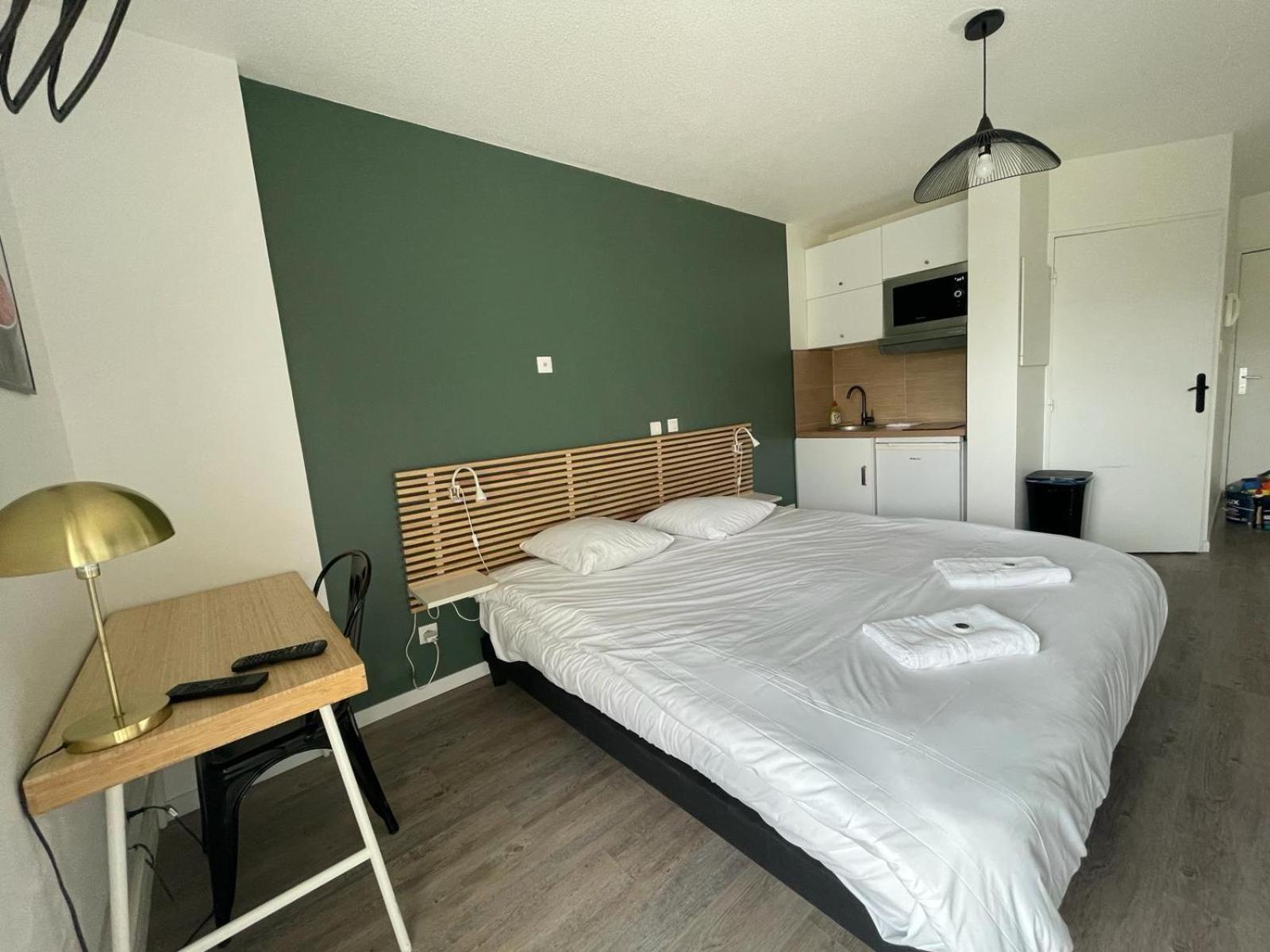 Bel Appartement Design Tout Confort Сенон Екстериор снимка